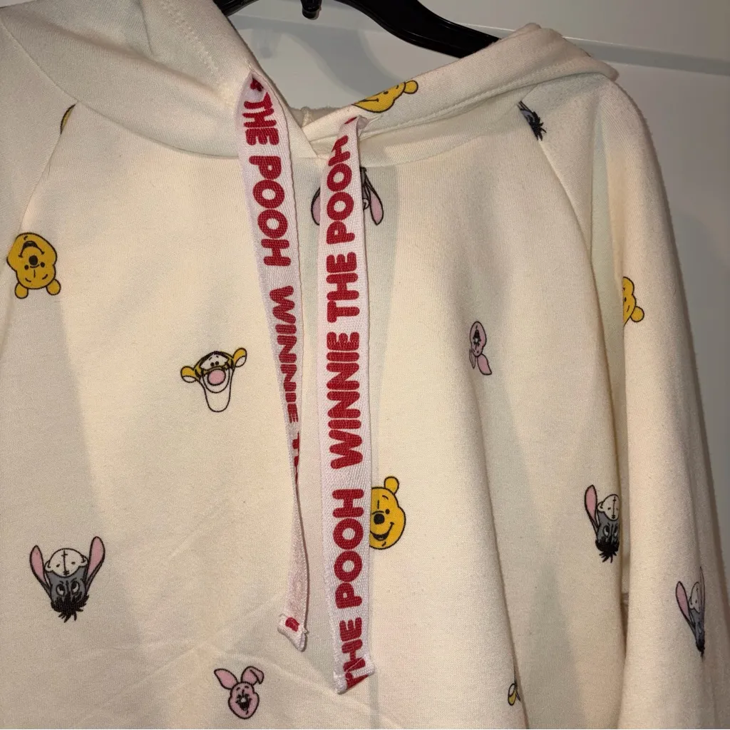 Disney Winnie the Pooh crop hoodie sweatshirt xxxl - Image 3