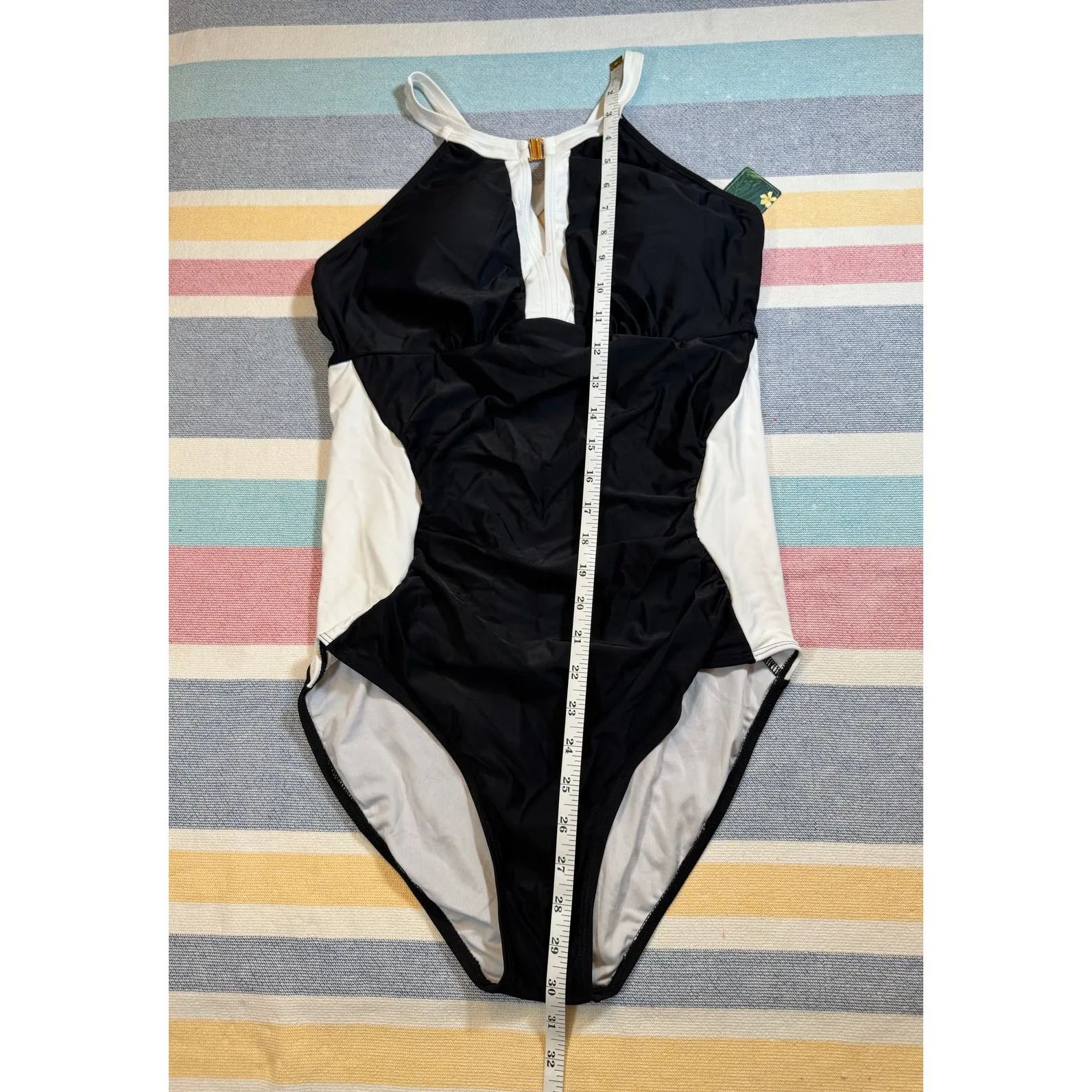 Chic BMJL Black & White One - Image 5