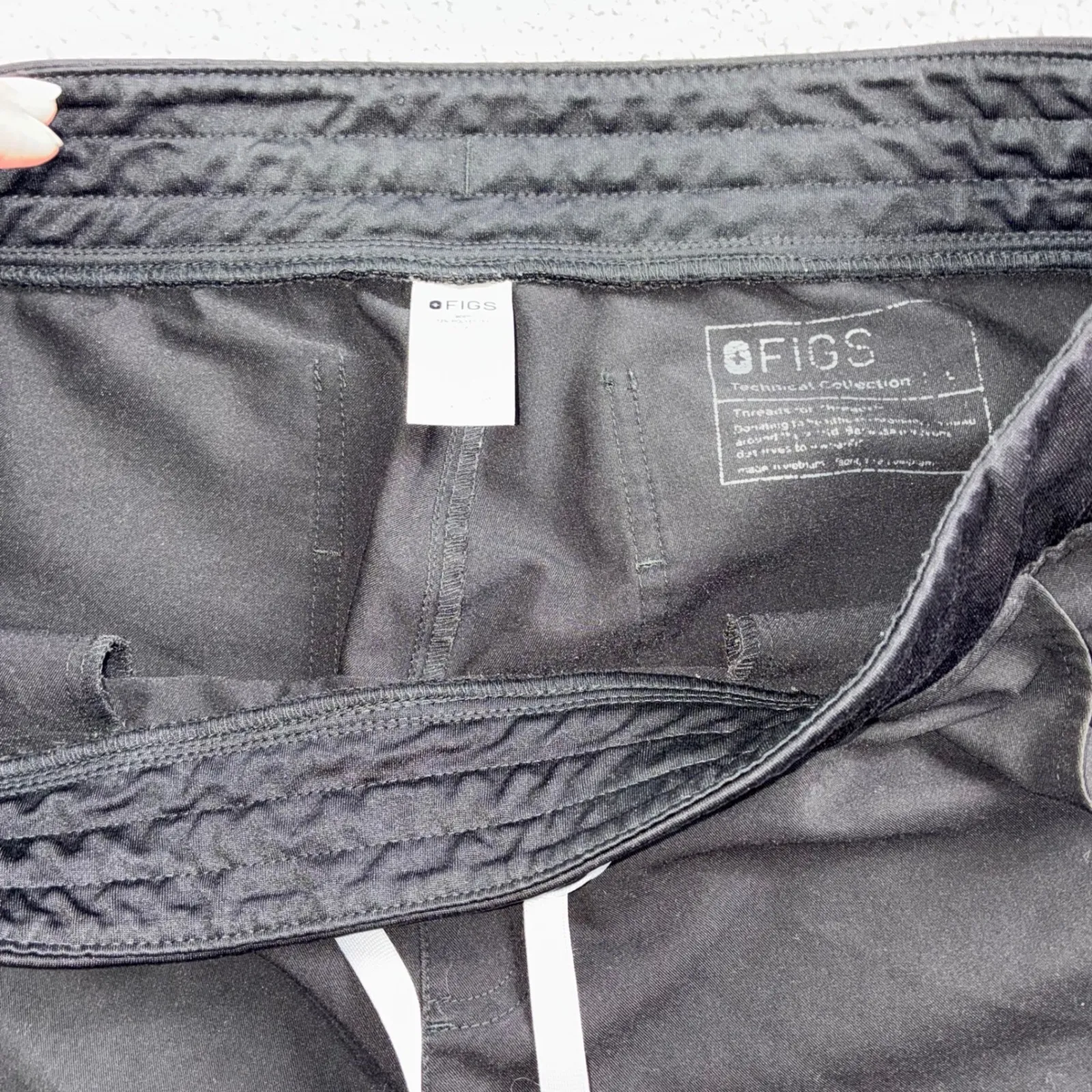 FIGS Zamora Technical Black Scrub Jogger Size L Medical Technical Stretch Career - Image 4