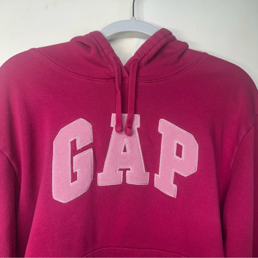 GAP Bold pink women’s size large Hoodie - Image 6