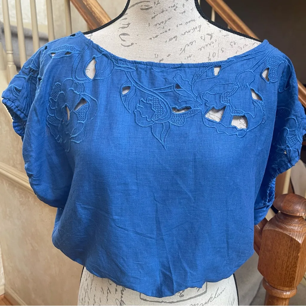 Rachel Roy Linen Blend Eyelet Laser Floral Cutout Top Blue - Image 4