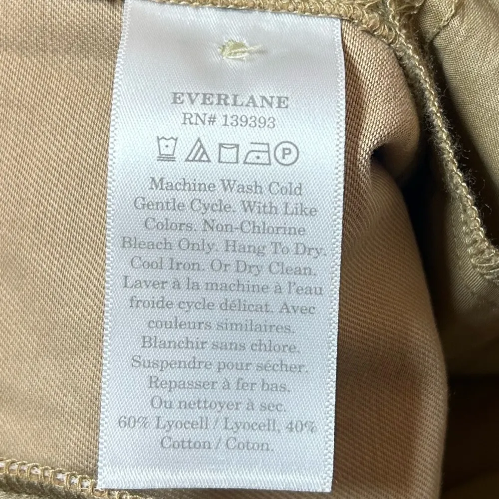 Everlane The Draper Pleated Pant in Buttersmooth Ash‎ Brown - Image 5