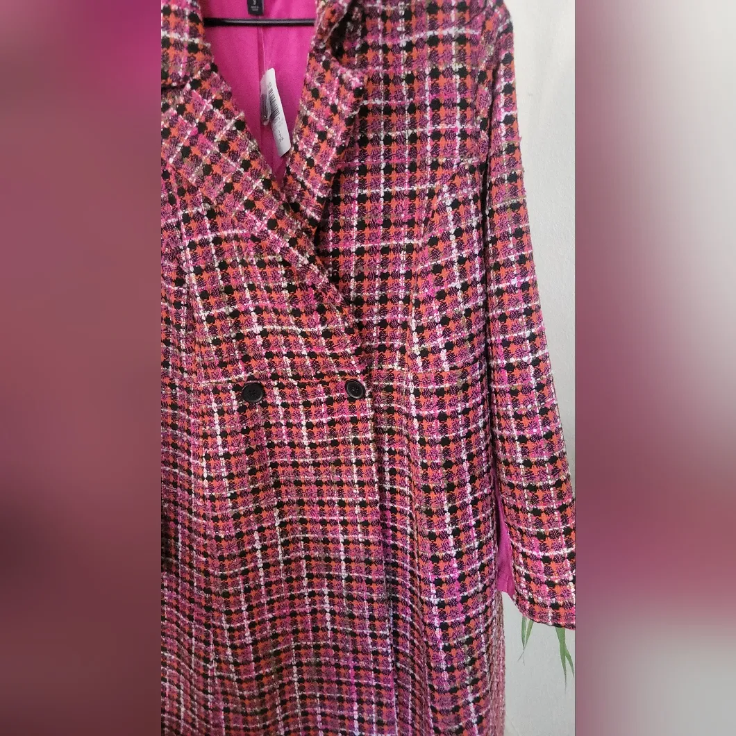 NWT Torrid Boucle Statement Coat in pink plaid Size 3 - Image 4