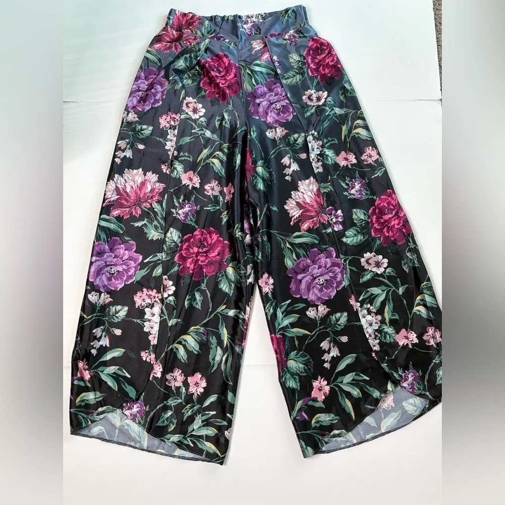 2 piece Victoria’s Secret Floral Satin Open Side Slit Pant Pajama SET Size Small - Image 5