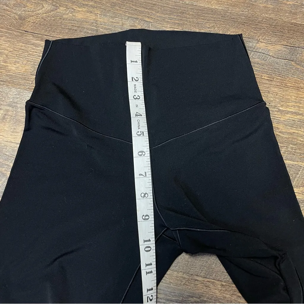 Offline by aerie Real Me Black 7/8 High Rise Leggings Womens Medium Pants - Image 3