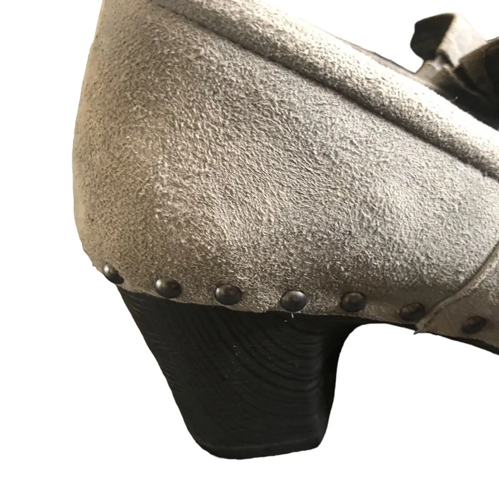 Dansko Nori Gray Suede Studded Slip In Heels 39/ 8.5-9 Round Toe Classic Style - Image 5