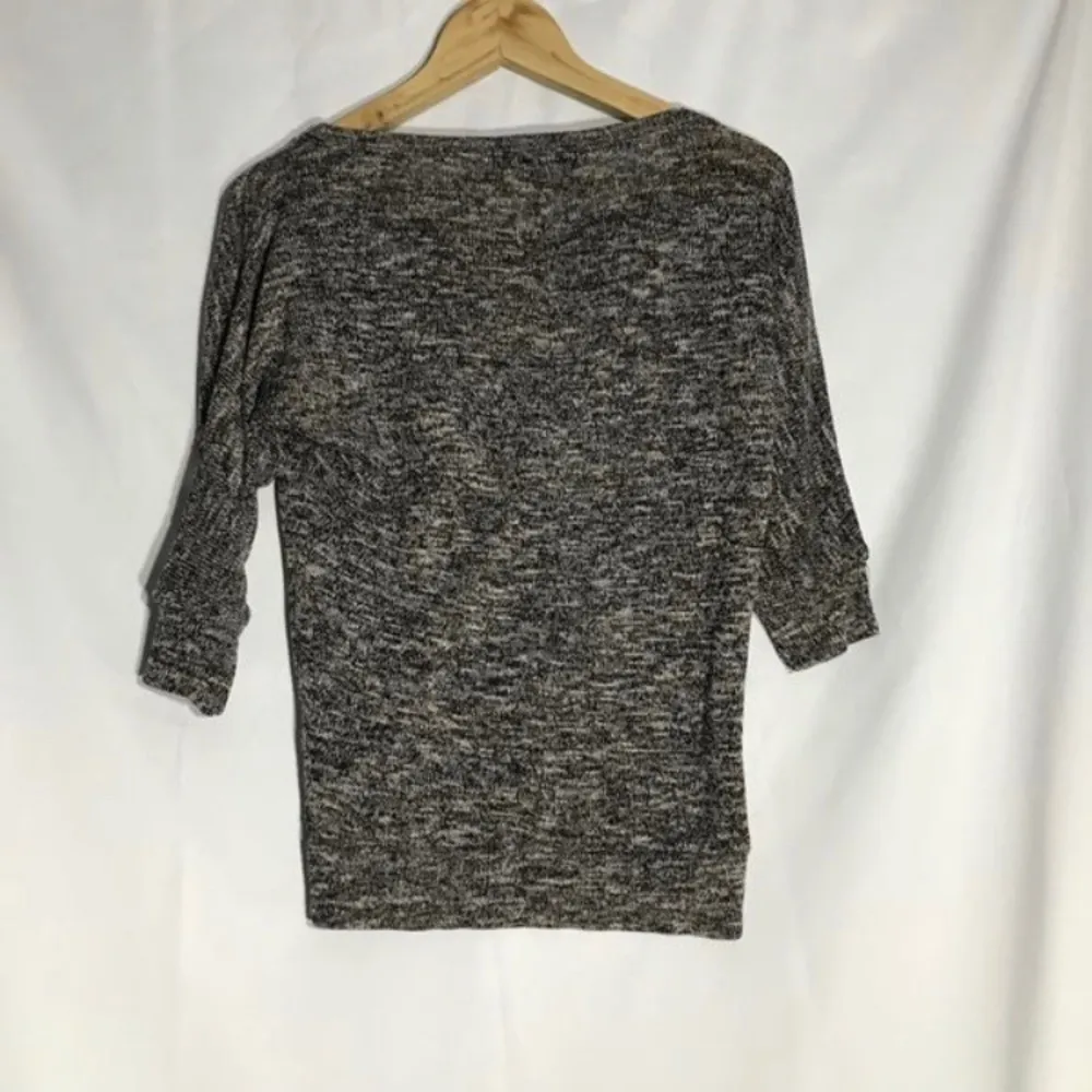 Forever 21  marbled 1/2 sleeve top  size small - Image 3