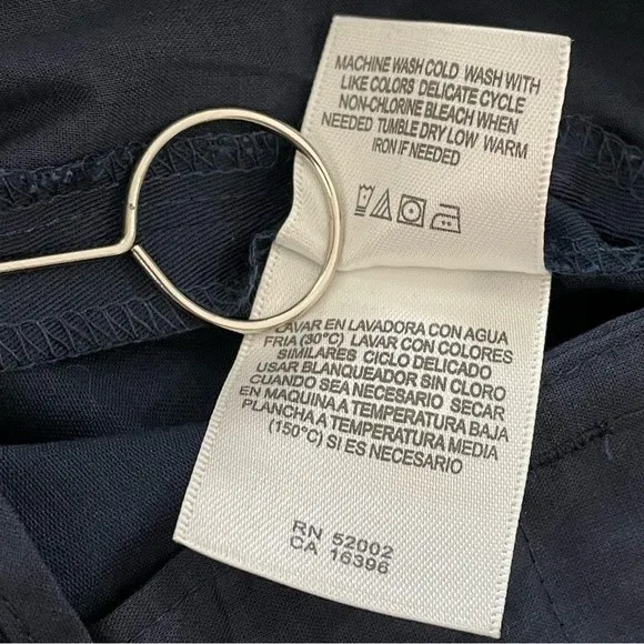 NWT Liz Claiborne Navy Stretch Bermuda Shorts‎ Size 4P - Image 7