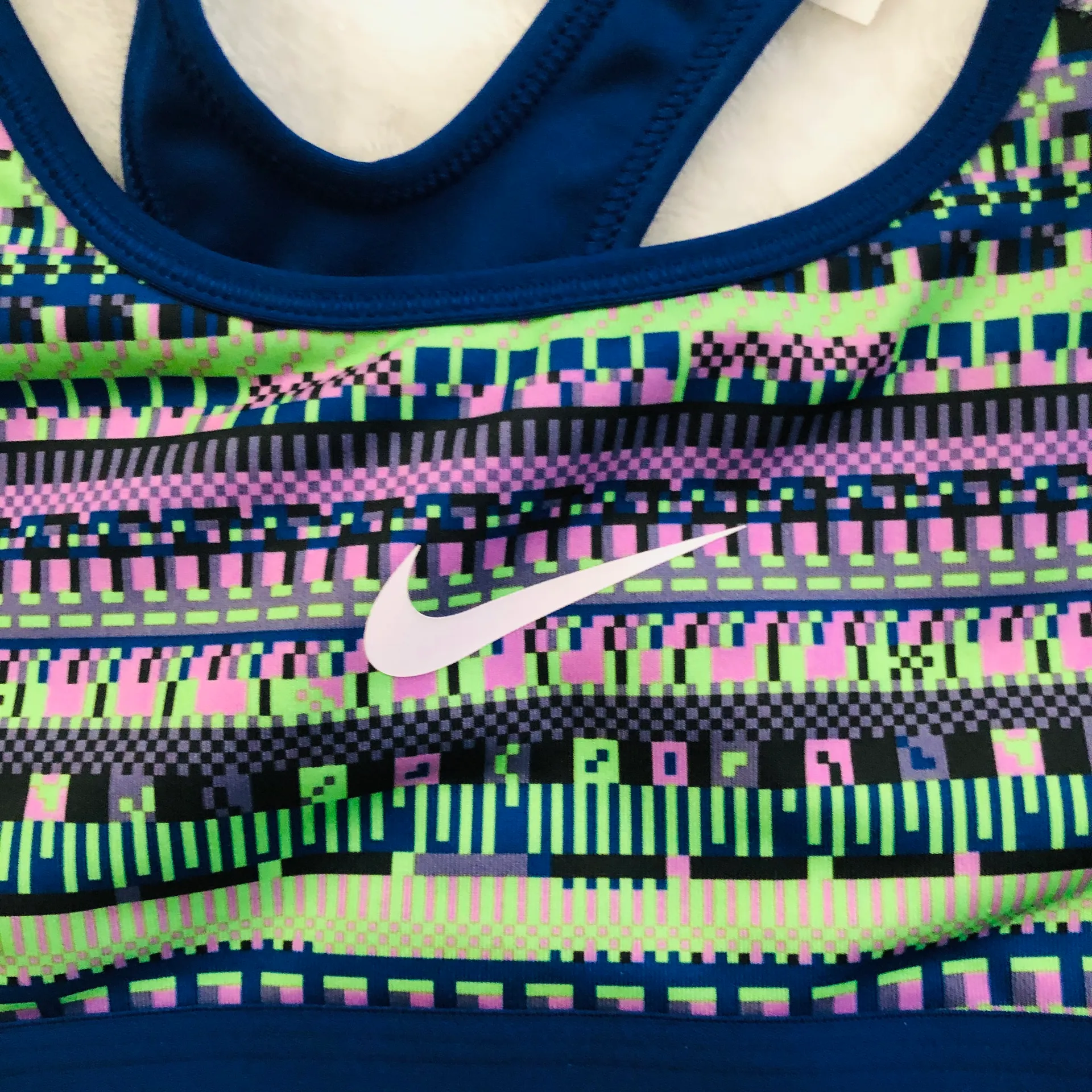 Patterned Pro Dri-fit Sports Bra - Image 3