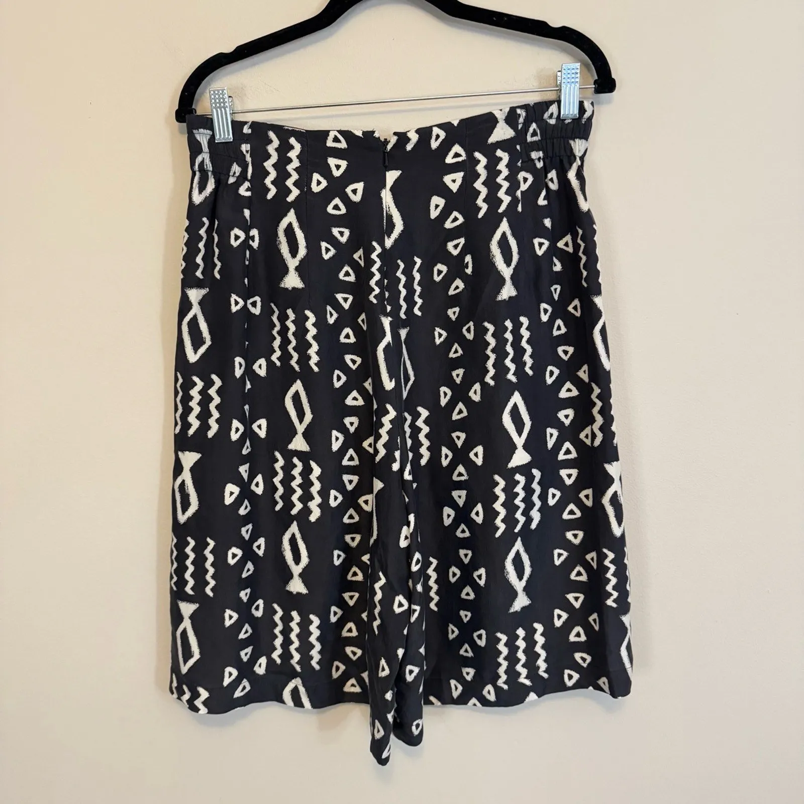 Vtg I.B. Diffusion Shorts Black 10 - Image 2