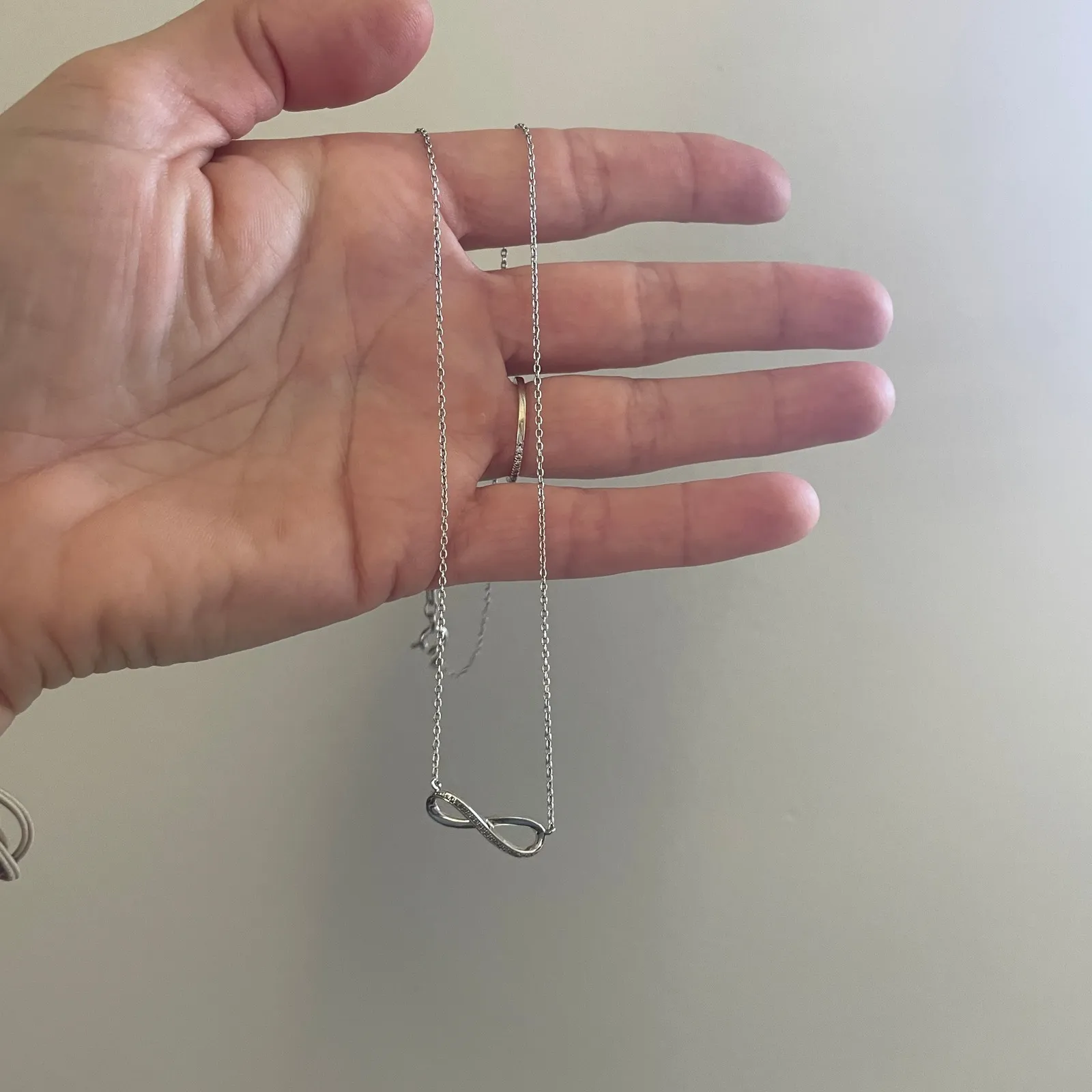 .925 Sterling Silver Infinity Necklace Cubic Zirconium Stones Delicate Chain - Image 3