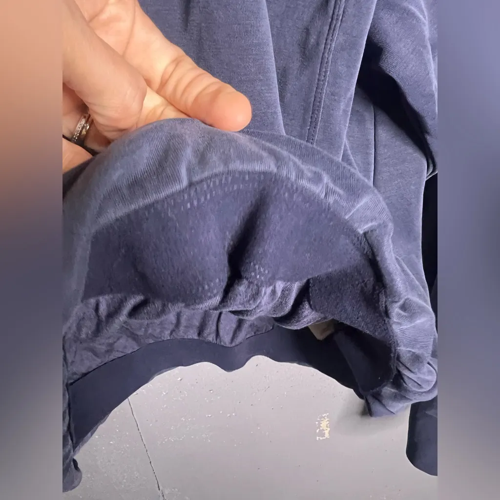 Athleta Seasoft Bubble Hem Hoodie in Blue.  Size XXS - Image 9