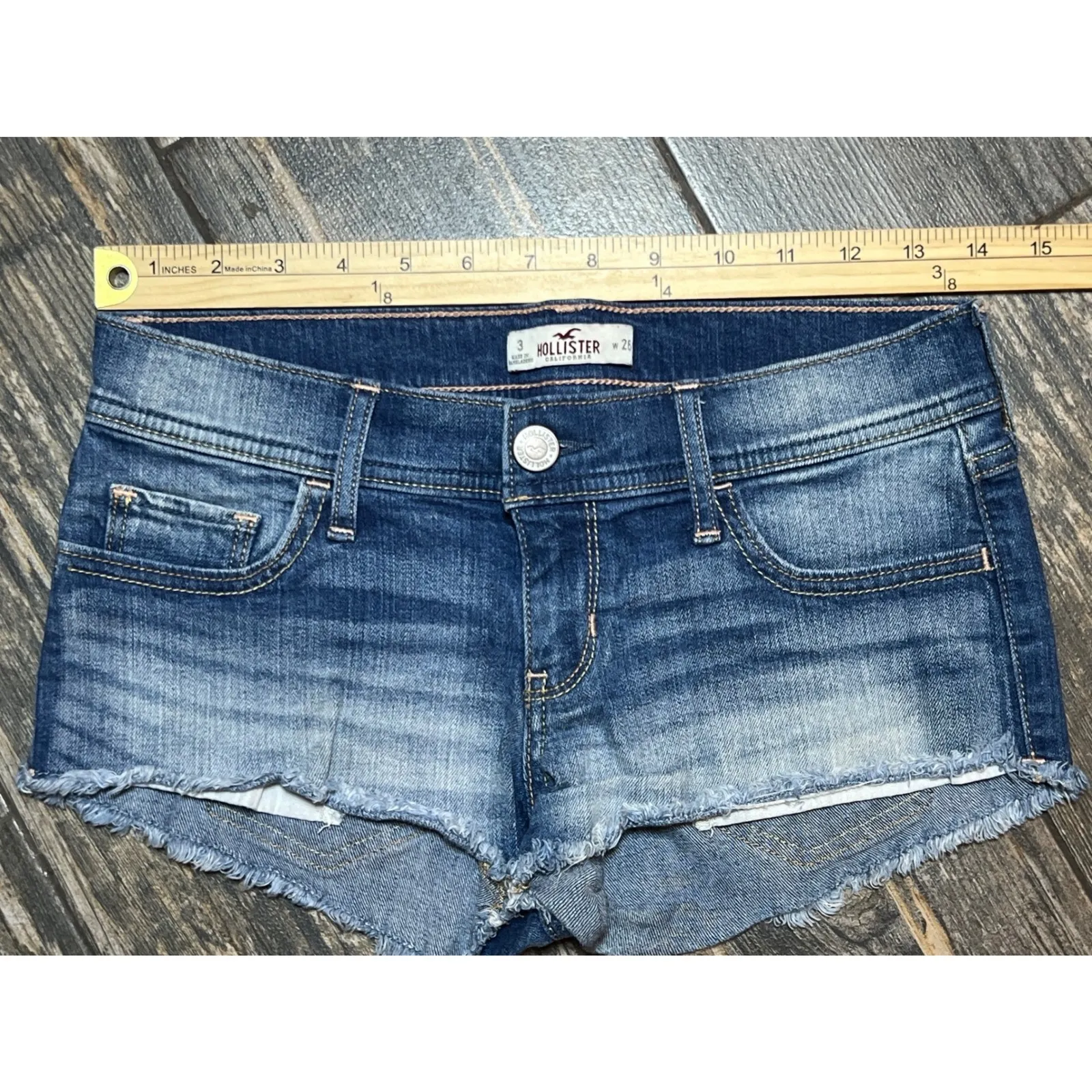 Hollister Distressed Denim Frayed Hem Shorts Women Size 3/26 Micro Mini Booty - Image 4