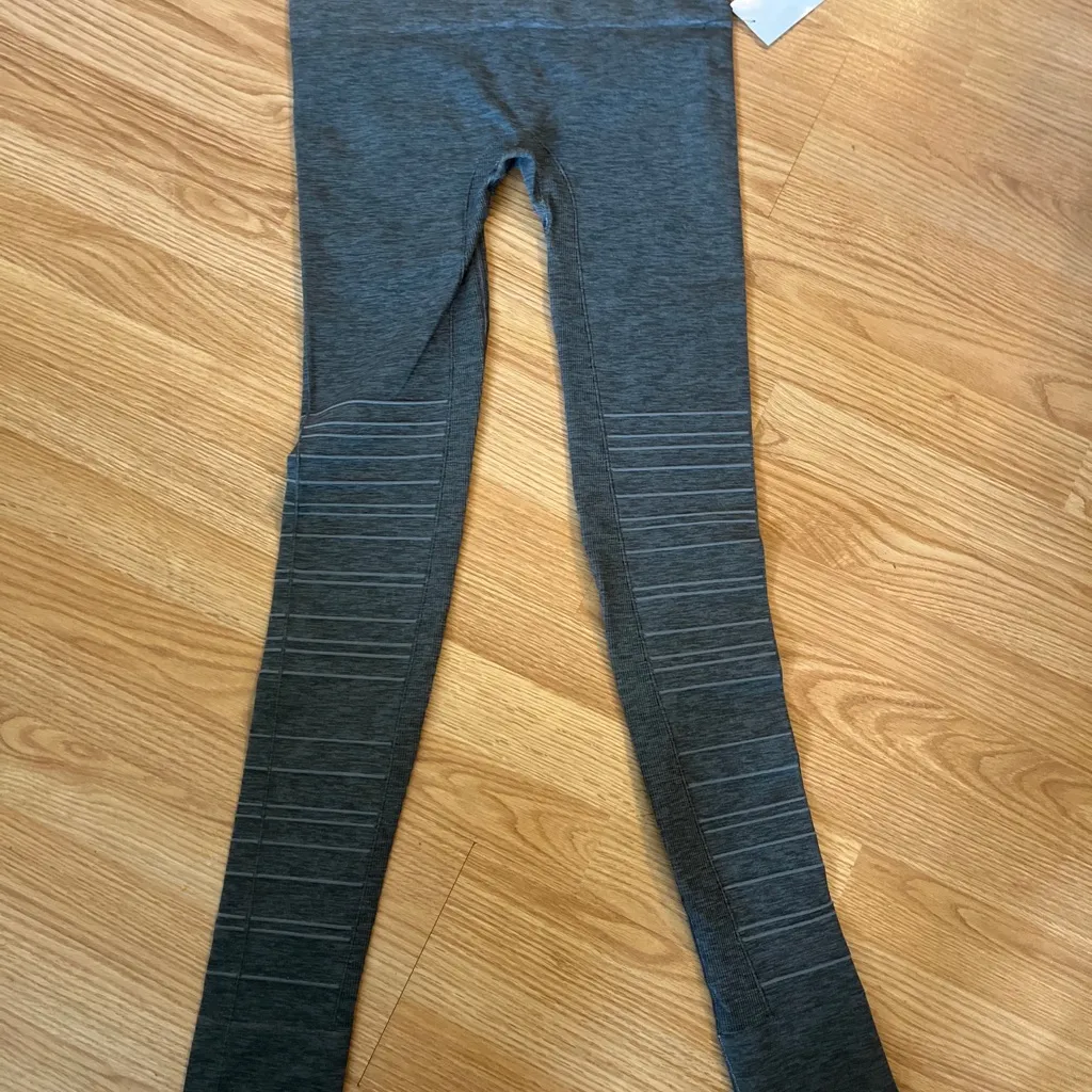 Blanqi Maternity High Performance‎ Hipster Leggings Size L NWT Gray - Image 3