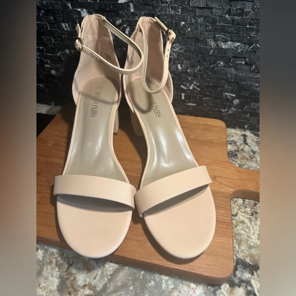 Dream Pairs Size 10 Nude Open Tor Pump Ankle Strap Chunky Heel Sandal - Image 4