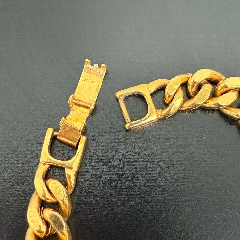 Unsigned Gold - Image 11