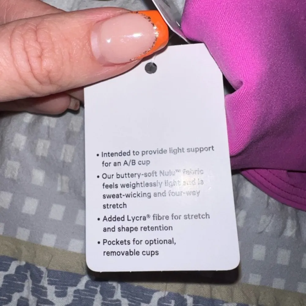 NWT Lululemon sports bra Nulu‎ Strappy V-Neck yoga bra SIZE 6 - Image 3