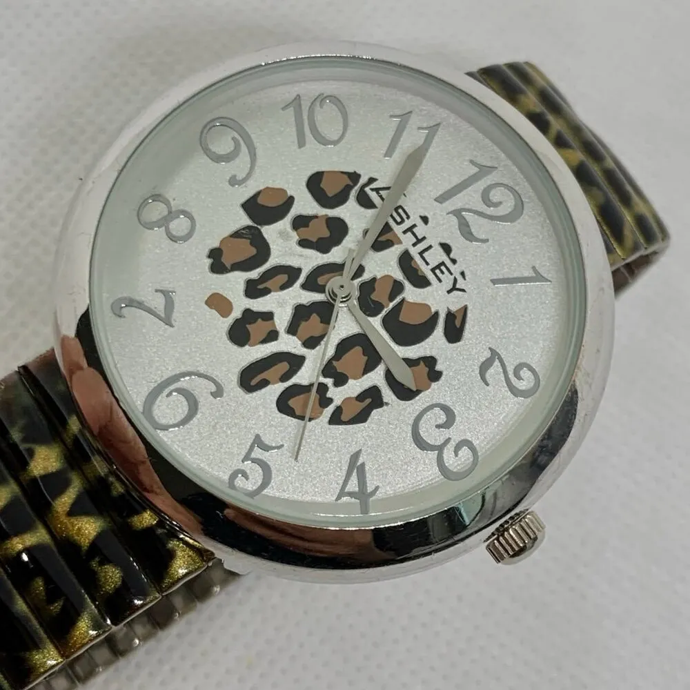 Ashley leopard print dial band women watch silver tone 41mm size 6.5” running - Image 3