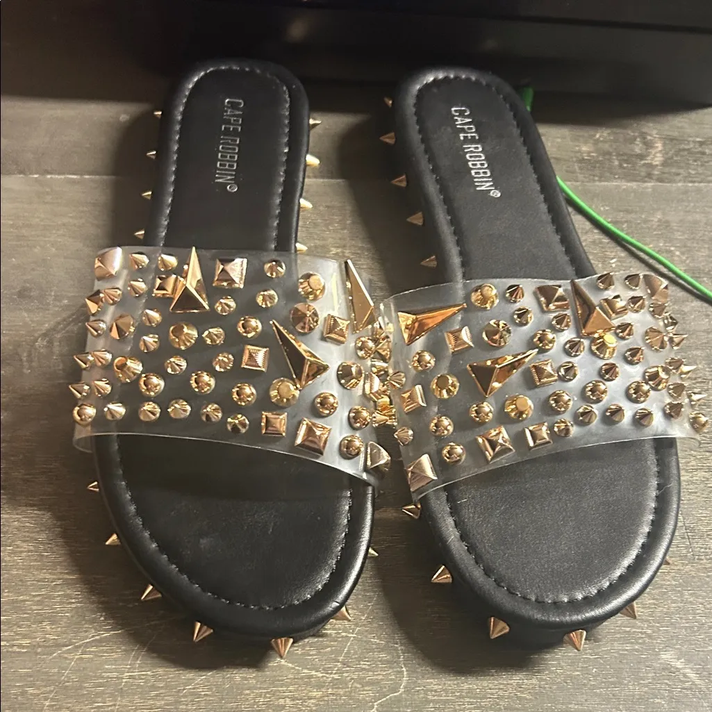 Cape Robbin Black Sandals with Gold Studs - Image 6