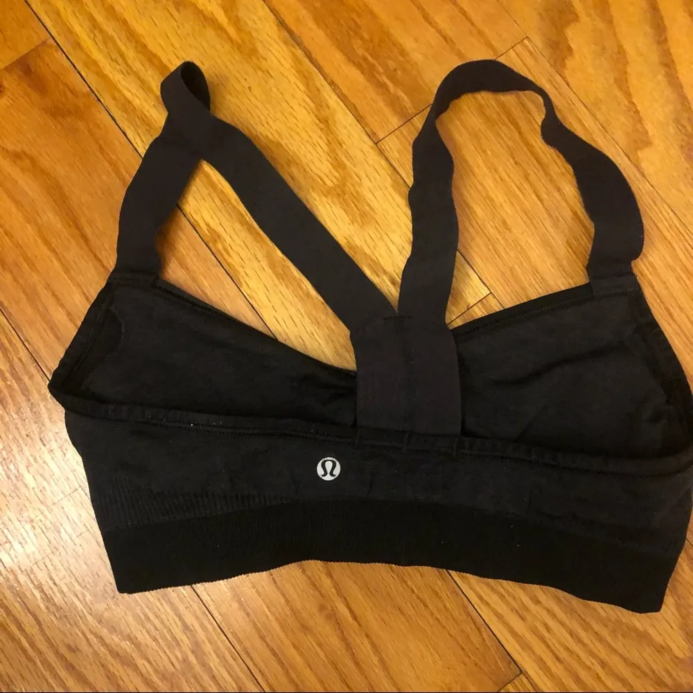 Lululemon grey and black sports bra - Image 2