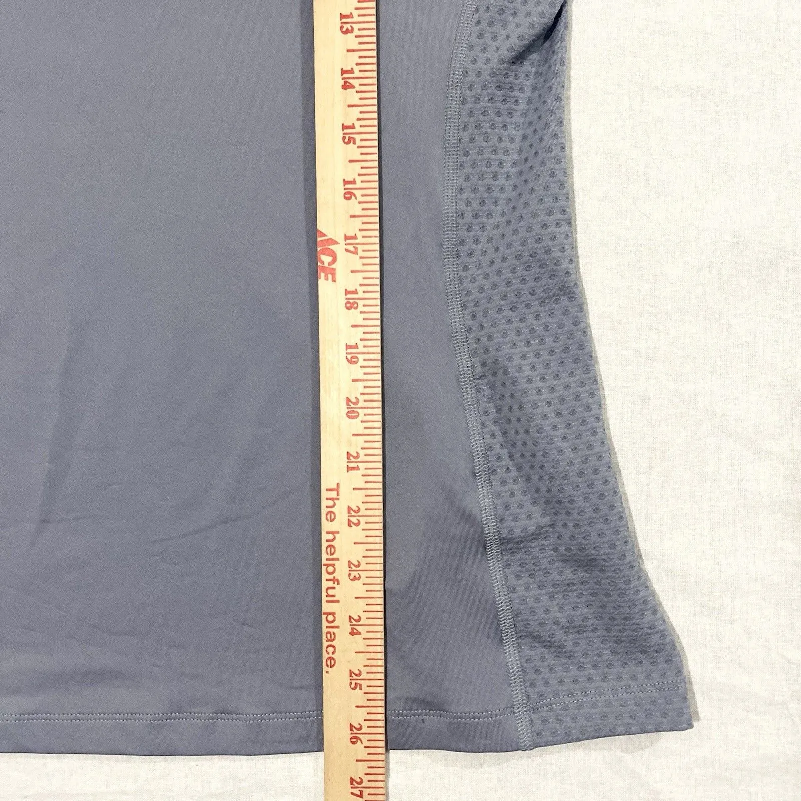 Columbia OmniWick Short Sleeve Stretch Shirt Sz. Medium Hiking Purple Breathable - Image 5