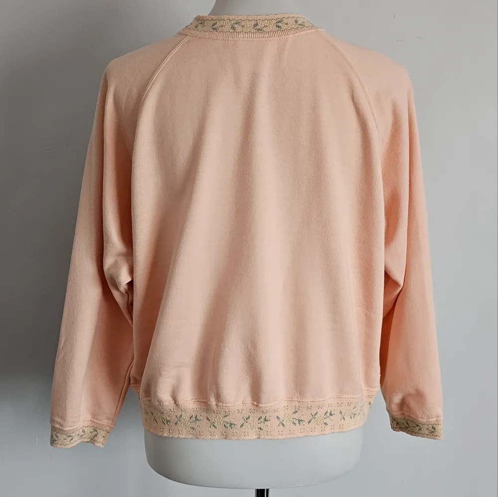 Vintage PS Sport 90s Peach Floral Embroidered Crewneck Sweatshirt Size Medium - Image 6
