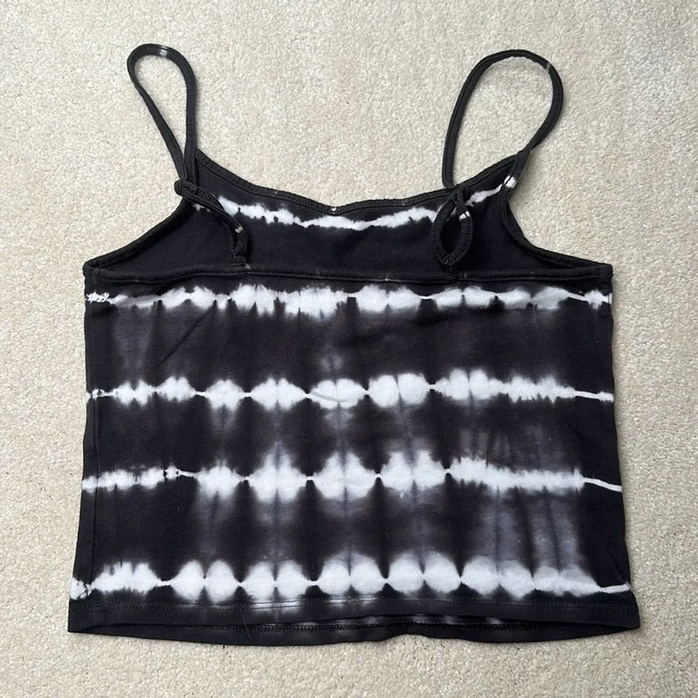 American Eagle: Tie Dye Crop Top - Image 2
