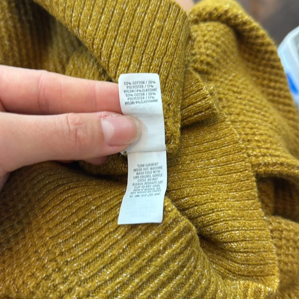 Aerie Waffle Knit Hoodie in‎ Mustard Yellow Size Medium - Image 5