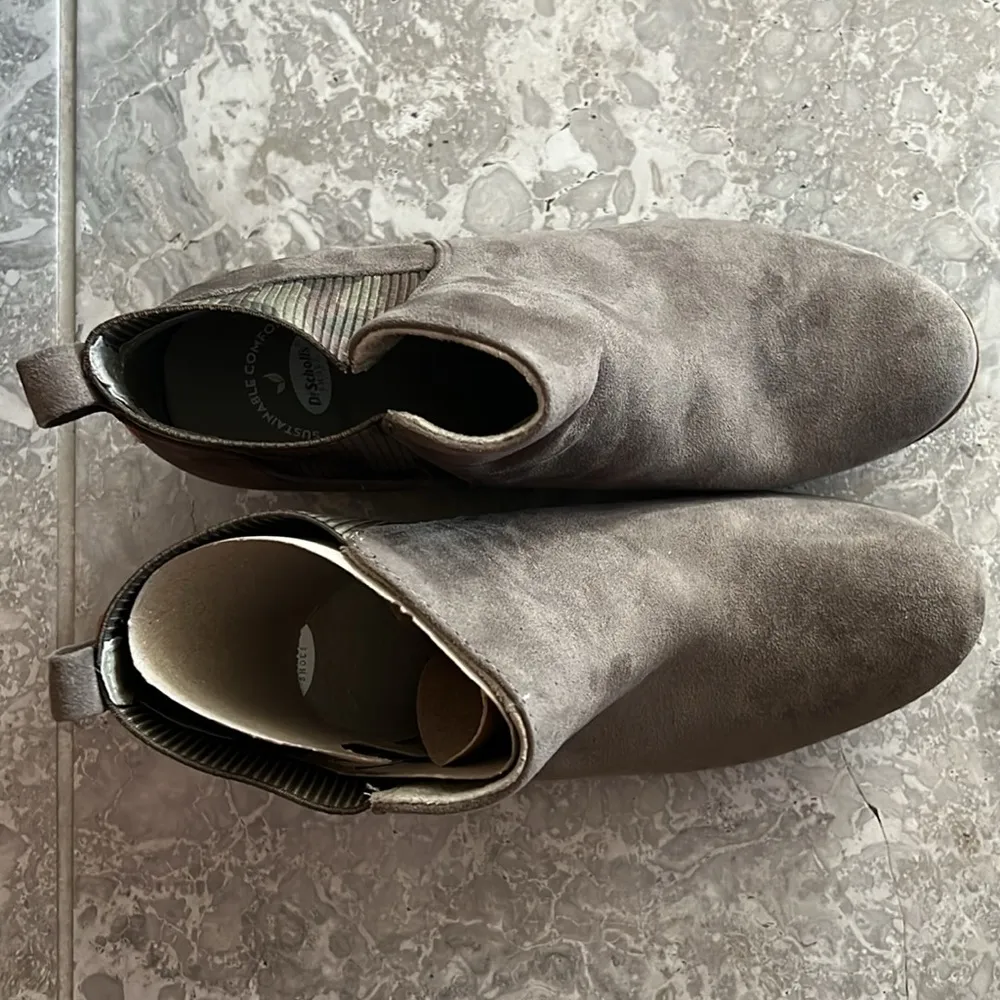 Dr. Scholl's Wedge Chelsea Boots Lean In, Olive Size 11M New in Box - Image 5