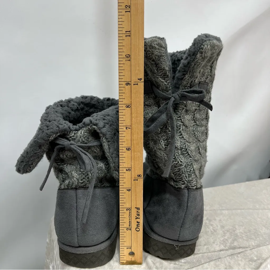 Mul Luks size 10 Grey Knit Women's sweater Boots pull on winter comfy casual Gray - Image 3