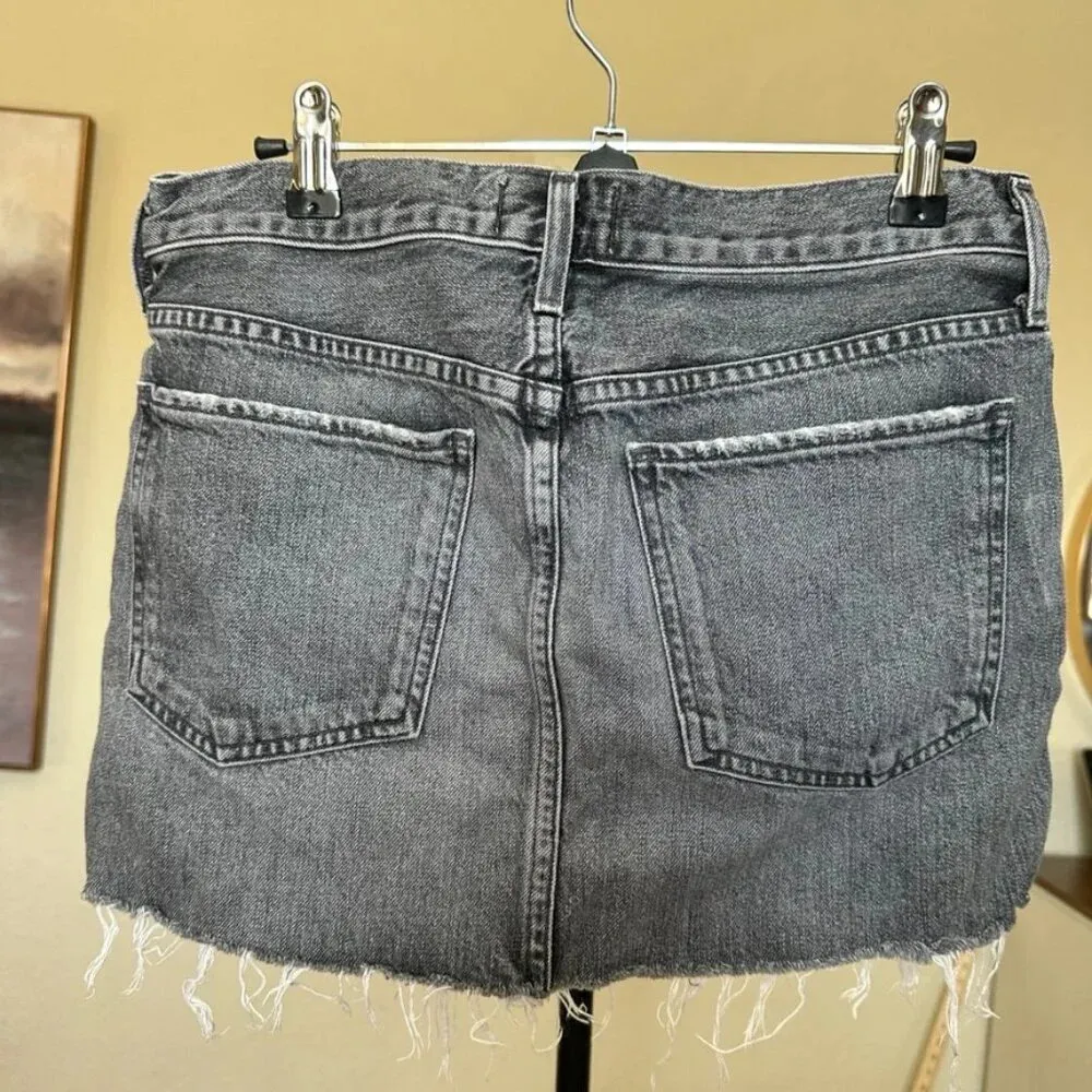 Agolde‎ Jeanette Mini Skirt Gray Raw Hem size 26 - Image 4