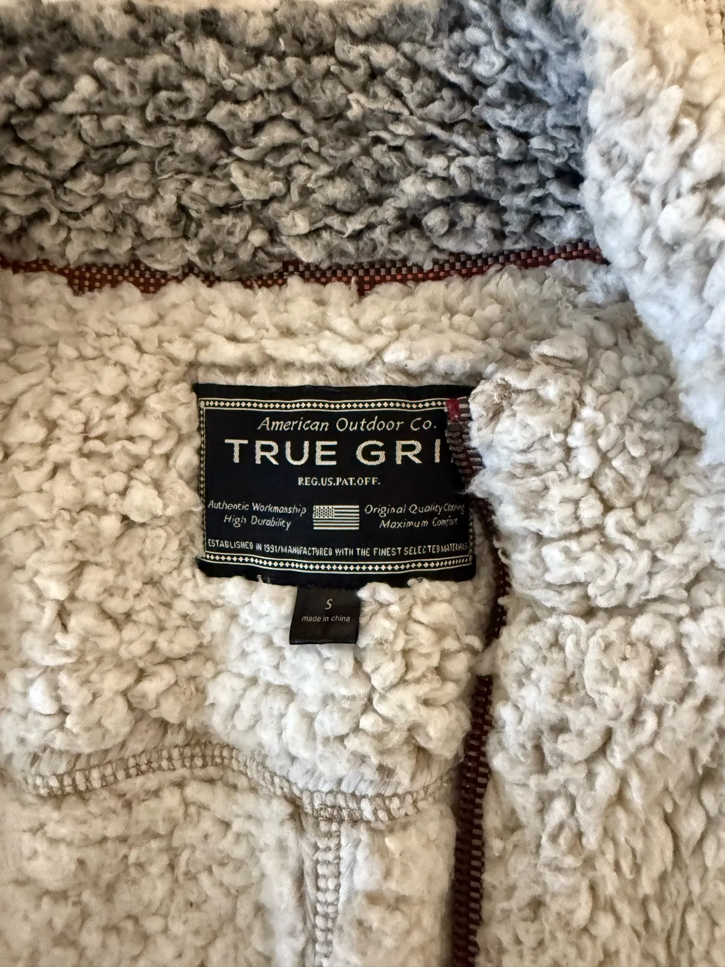 True Grit  White Vest Size Small - Image 4