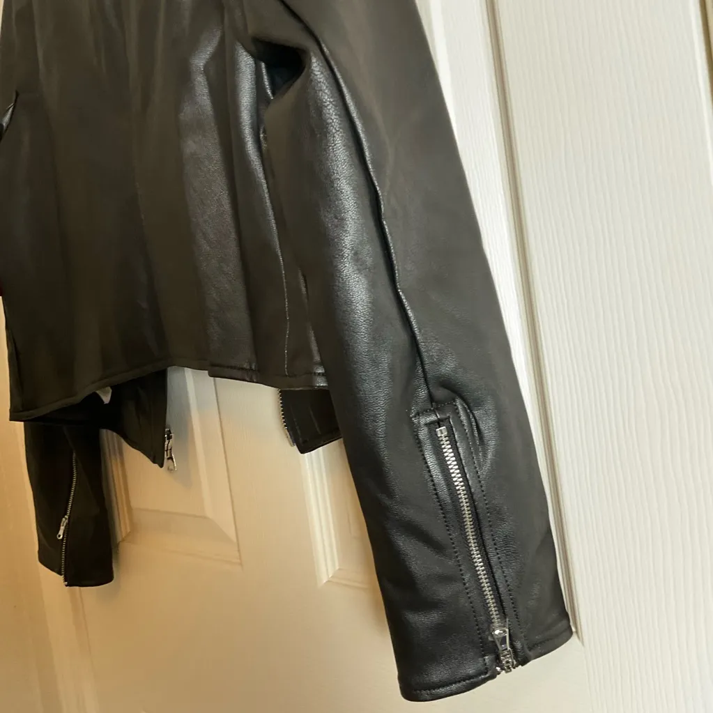 The Spanx II Moto Jacket in Luxe Black Woman’s Jacket Size Medium - Image 5