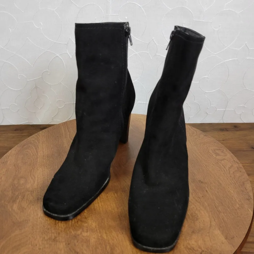 Markon Zollan Womens Ankle Boots Size 9M Black Suede Side Zip Square Toe - Image 13