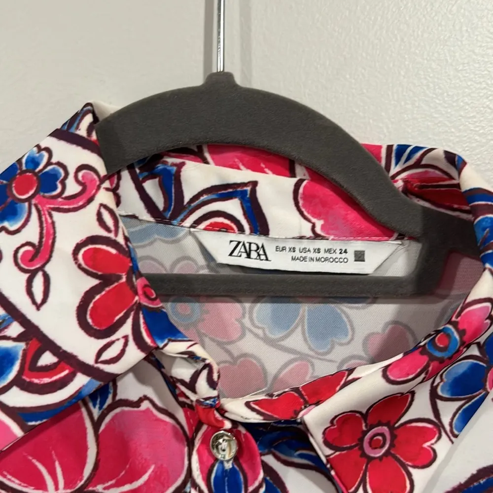 Zara button down silky shirt 8514/168/330 - Image 4