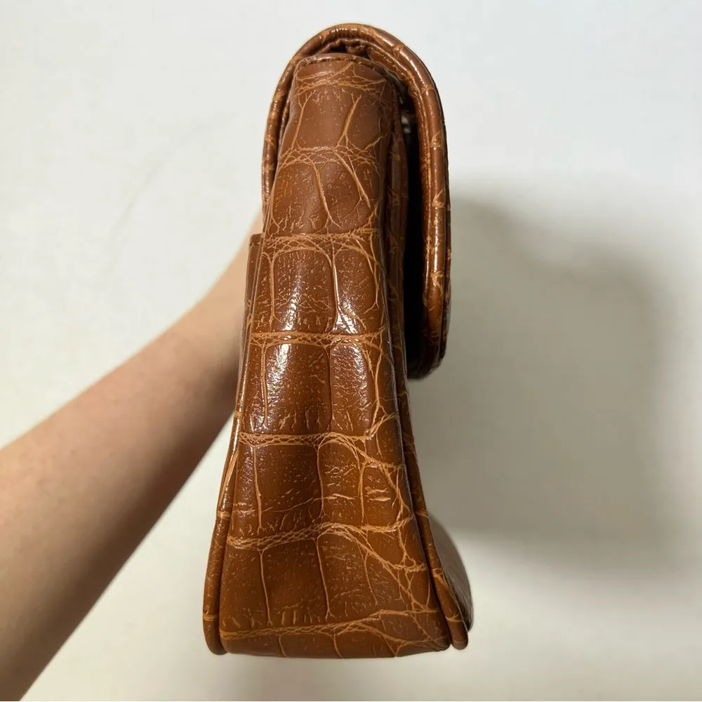 Anne Klein Brown Faux Alligator Handbag with Gold Tone Chain - Image 8