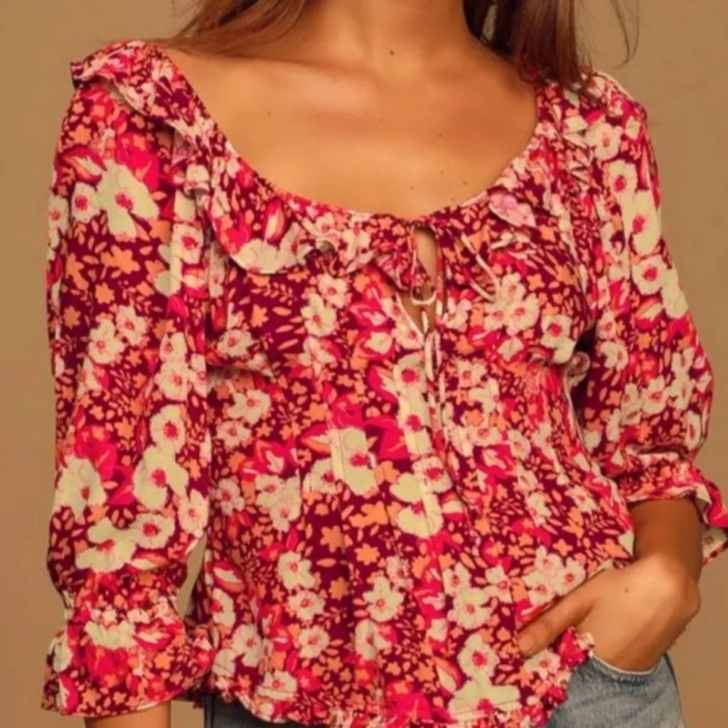 Free People Sweet Memories Floral Blouse Ruffle Smocked Bodice Size XL EUC #2054 - Image 2