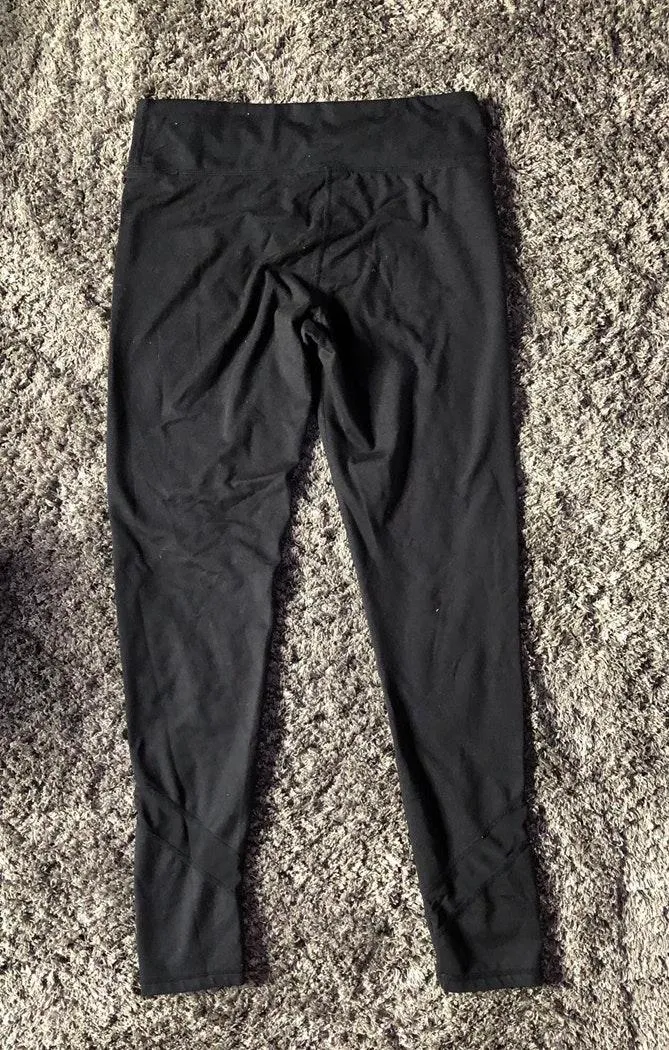 Black Workout Leggings - Image 2