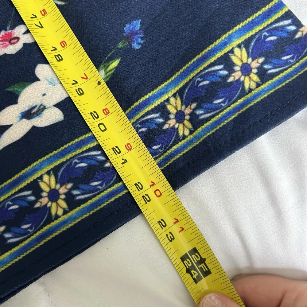 Blue T Shirt Tee Blouse Womens Flowers Vase Round Neck Red Size M - Image 3