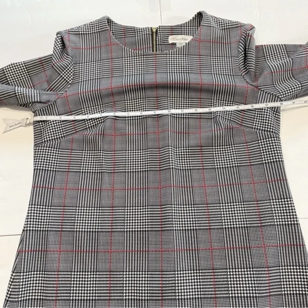 Calvin Klein Black White Houndstooth Plaid Bell Sleeve Crepe Sheath Dress Size 8 - Image 8