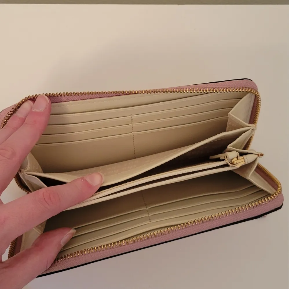 Kate Spade Glitter Bug Lacey Checkbook Wallet - Image 10