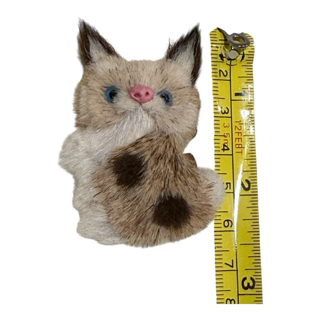 Vintage Real Fur Realistic Cat Kitty Lapel Pin with Felt Back Rare Unique Brown - Image 5