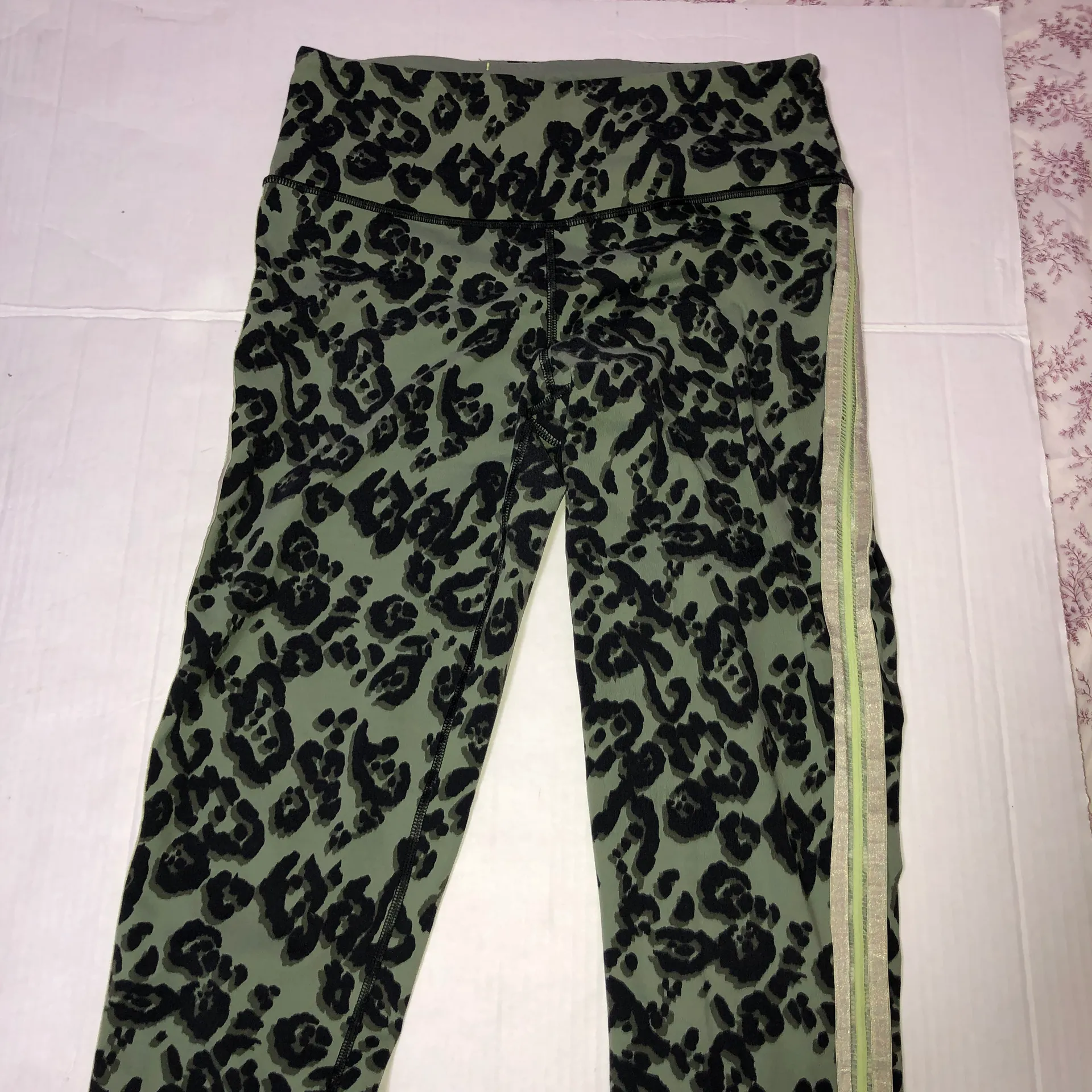 Victoria Sport Victoria Secret Sport Leggings - Image 4