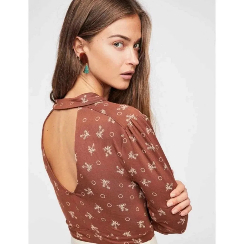 Free People Soraya Floral Printed Keyhole Top Brown Cream Size XS 3/4 Sleeve - Image 3