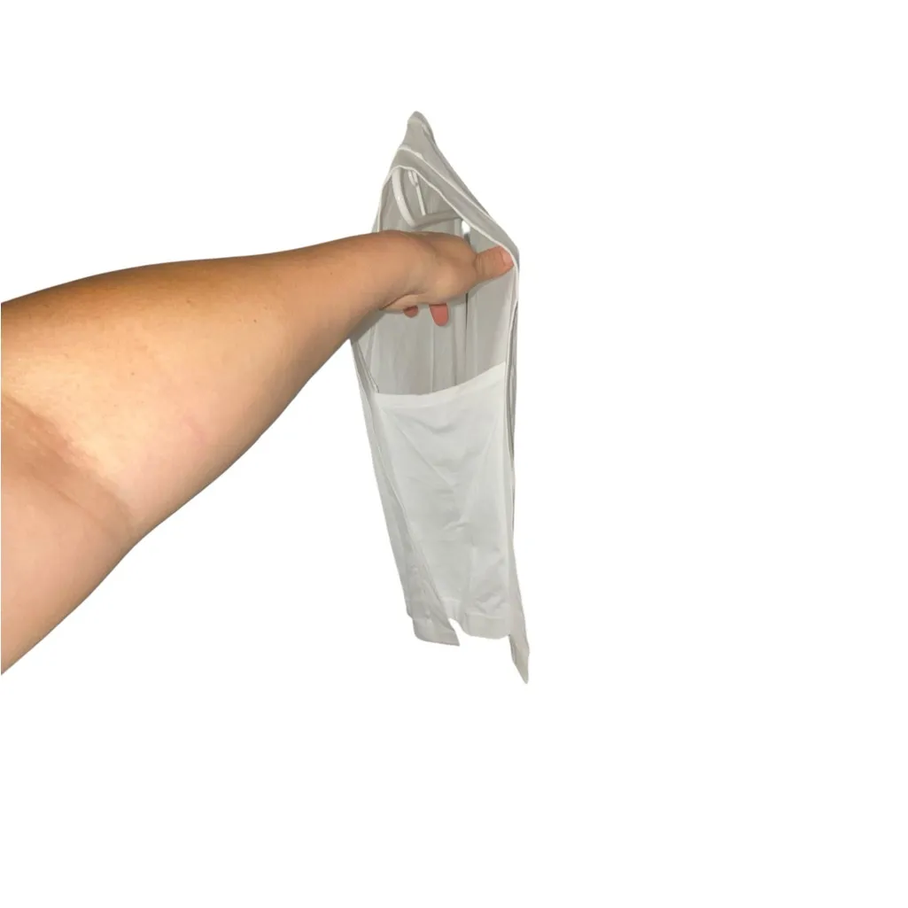 New United colors of Benneton White Cotton Sleeveless T-shirt Top sz M - Image 4