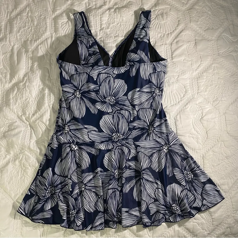 Summer Mae Women’s Plus Size Floral Swimdress one piece Swimsuit XXL - Image 2