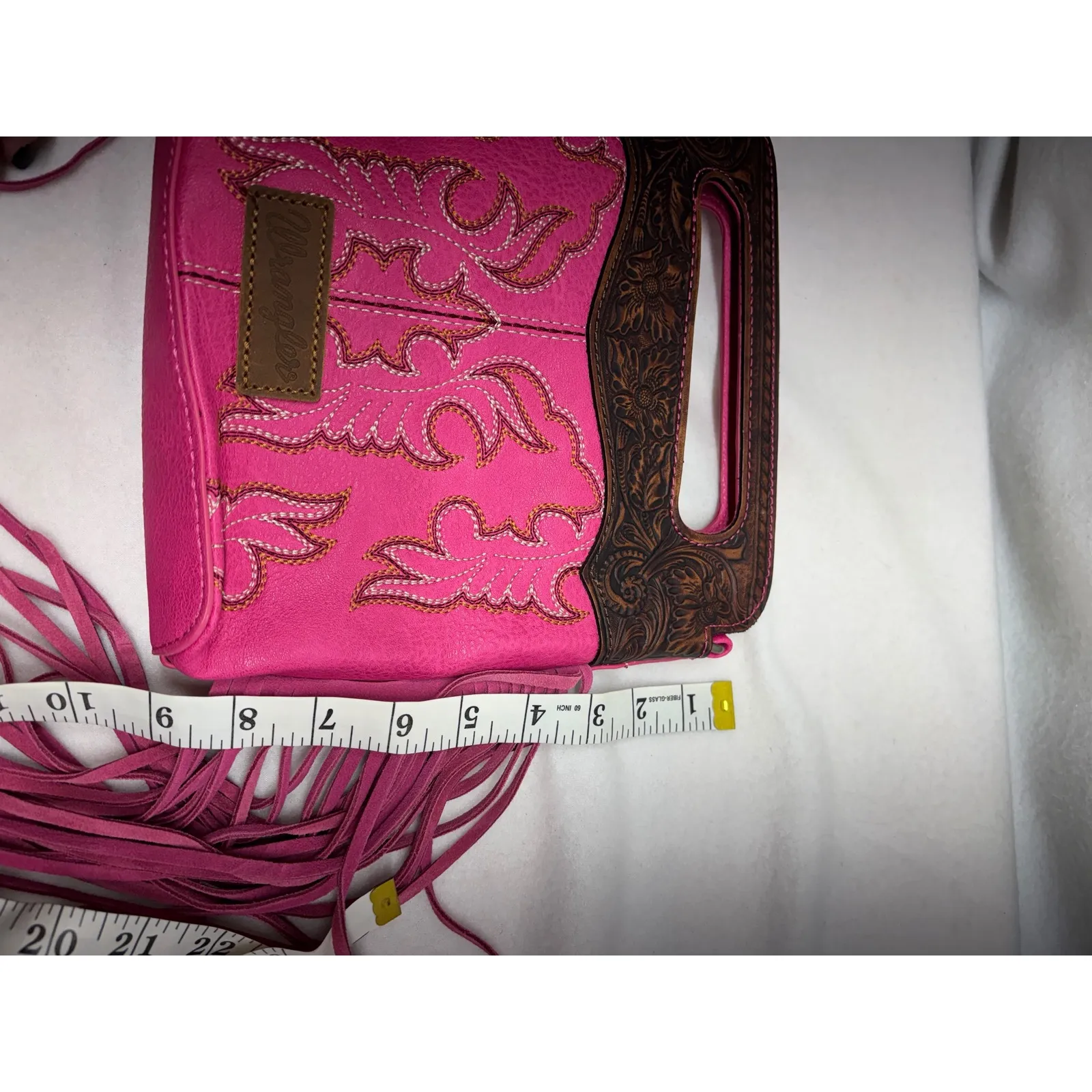 Wrangler Western Hot Pink‎ Fringe Embossed Clutch Handbag Purse With Strap NWT - Image 11