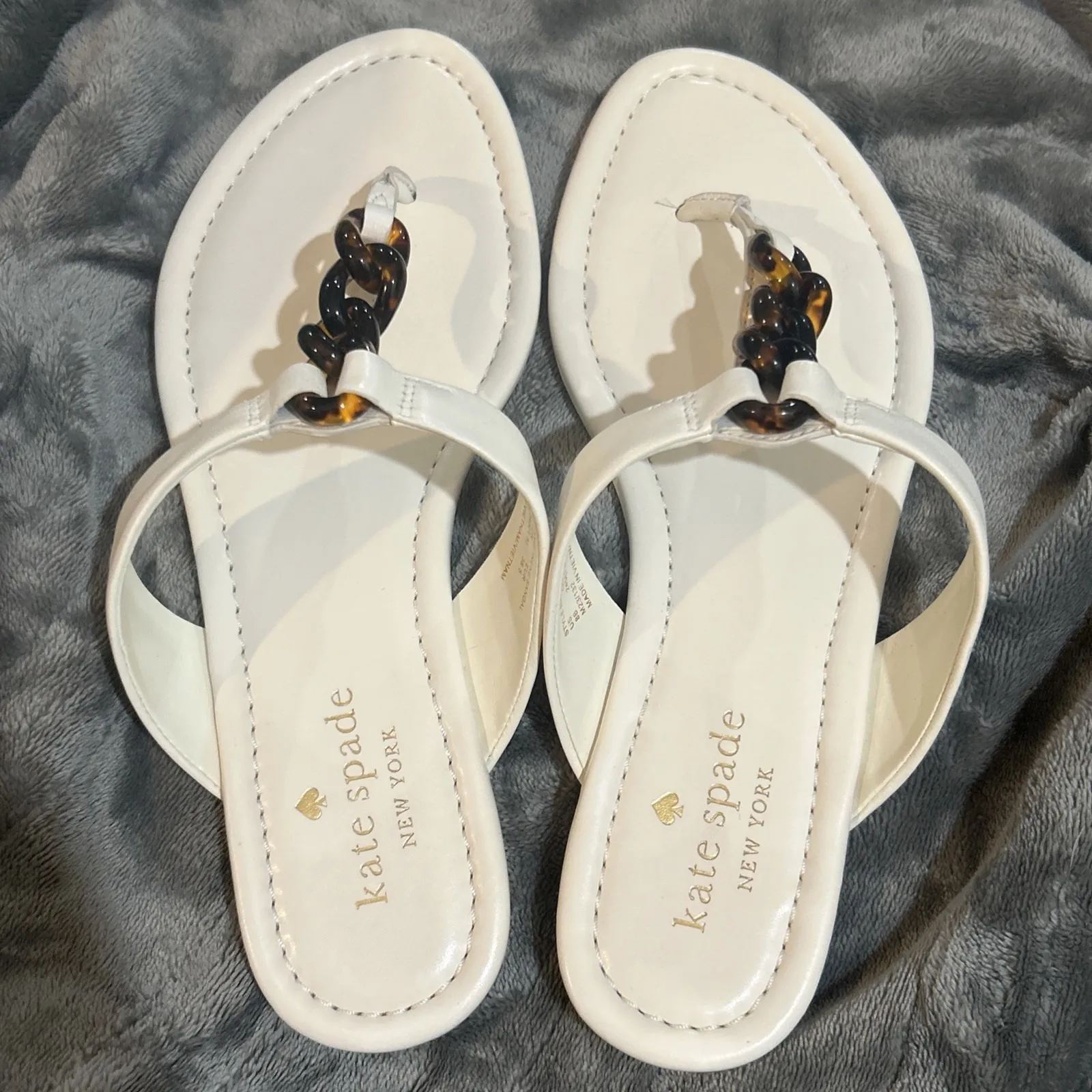 Kate Spade Irene Sandals White Tortoise Chain Thong Flip Flops Size 8B Women New - Image 3