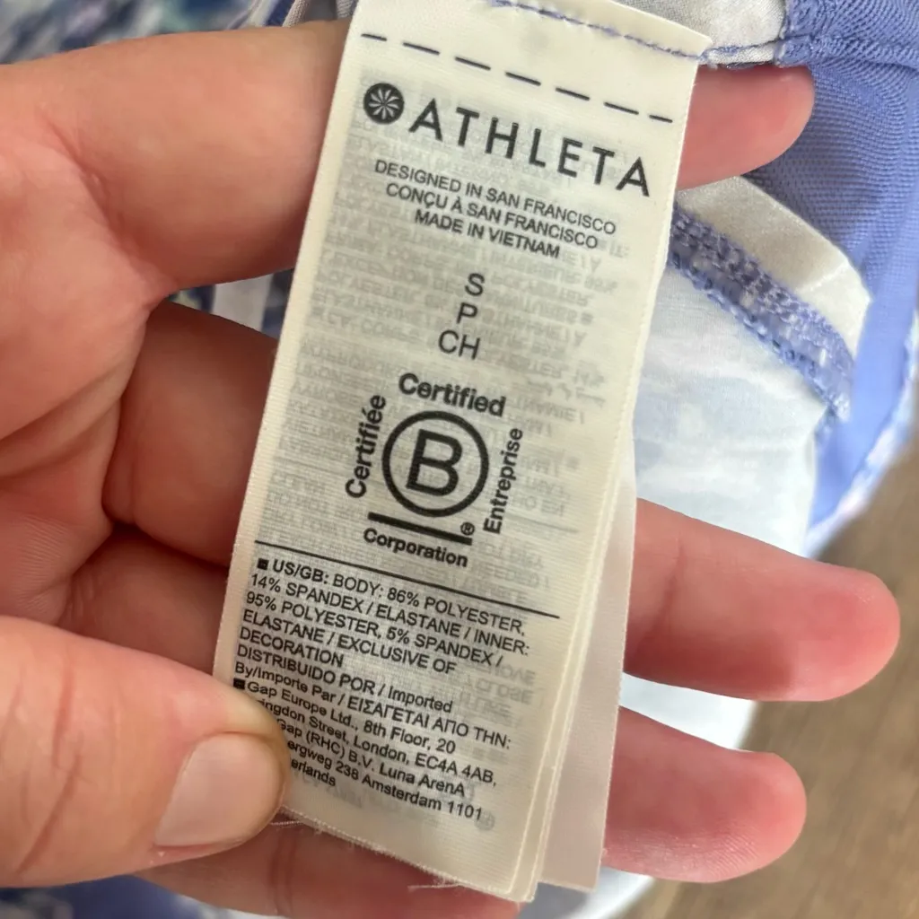 athleta mesh racer run printed purple shorts - Image 5