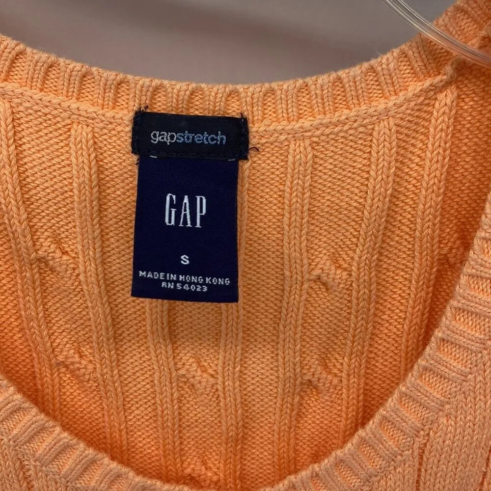 Gap 90s sweater tank sherbet in color cable knit summer casual  sweater vest - Image 2